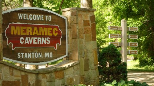 Meramec Caverns girişi