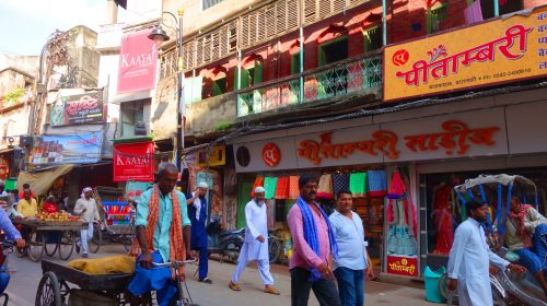 Yaşam ile ölüm arasındaki çizgi... Varanasi!