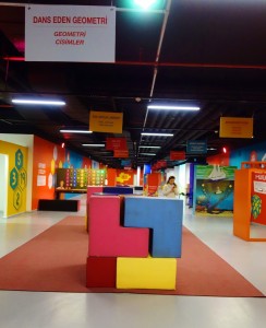 Uniq İstanbul Matematik Sergisi 