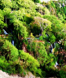 HATAY ANTAKYA HARBİYE ŞELALELERİ    